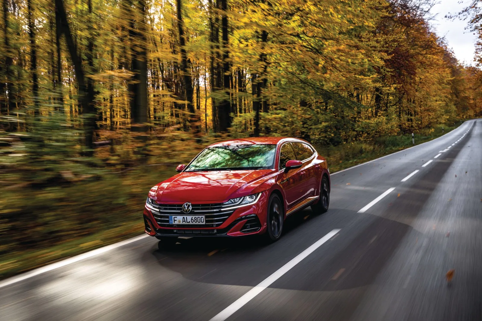 Mit dem neuen Euroall Season AS220 Pro schickt Falken ein Ganzjahres-Profil für Performance-Fahrzeuge ins Rennen.